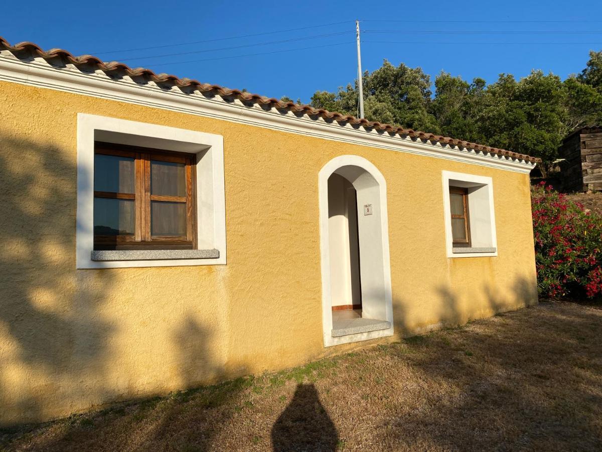 Li Paduleddi Country Guest House Olbia Exteriör bild